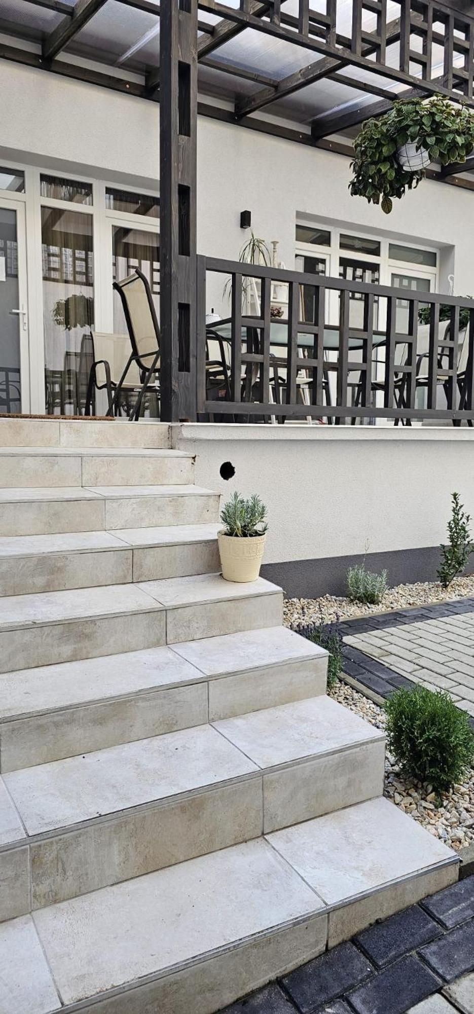 Peterfia Boutique Apartments Debrecen Exterior photo